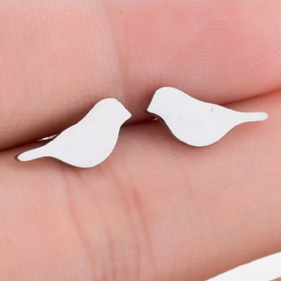 Bird Earrings - Picture 1 of 3